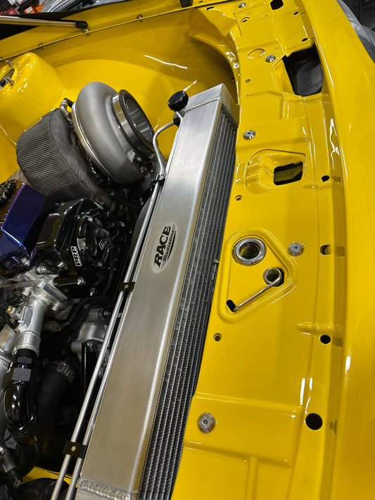 HOLDEN VL COMPLETE DRESS BOLT KIT