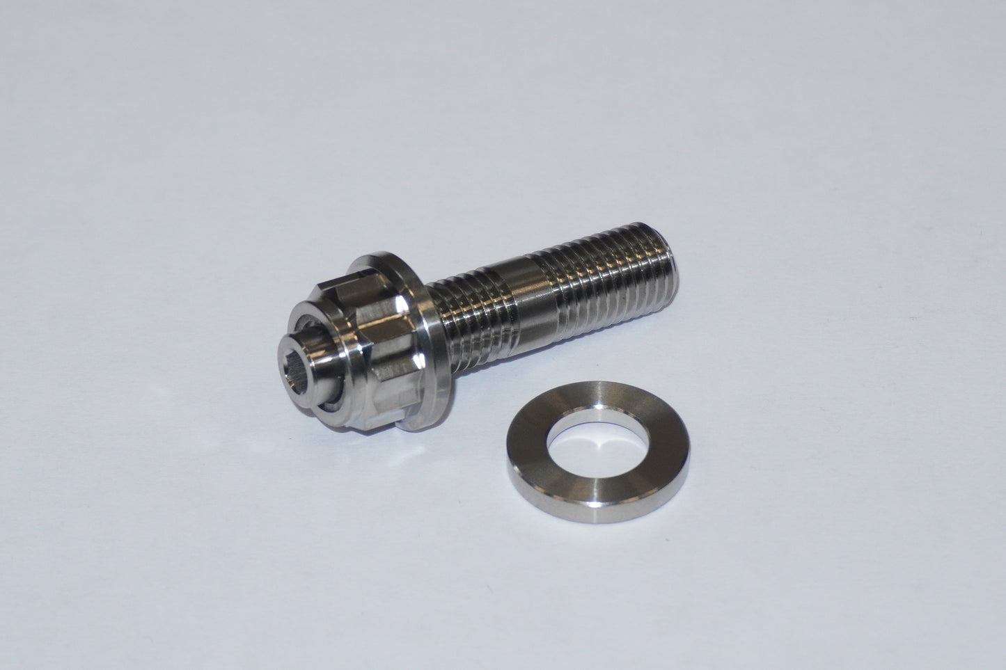 TITANIUM EXHAUST MANIFOLD STUD KIT - HONDA K SERIES (K20 / K24)