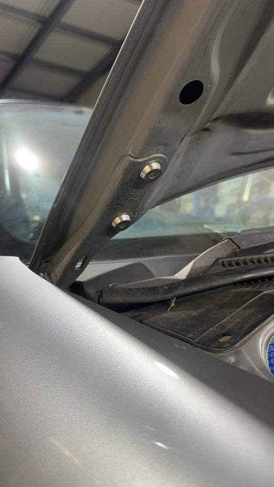 NISSAN R33 SKYLINE ENGINE BAY DRESS KIT