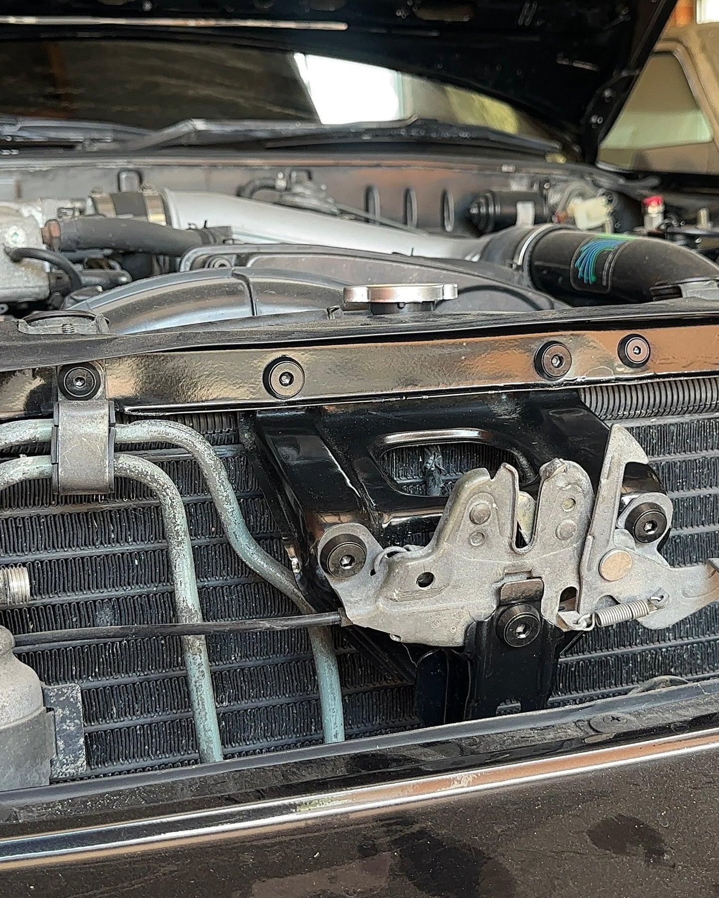 NISSAN R32 SKYLINE ENGINE BAY DRESS KIT